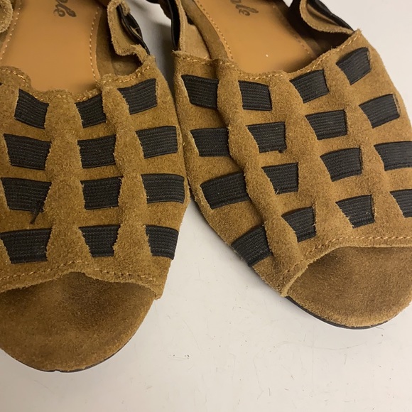 Free People Suede Elasticized Open Toed Sandal Shoes Size 36 - Picture 4 of 15
